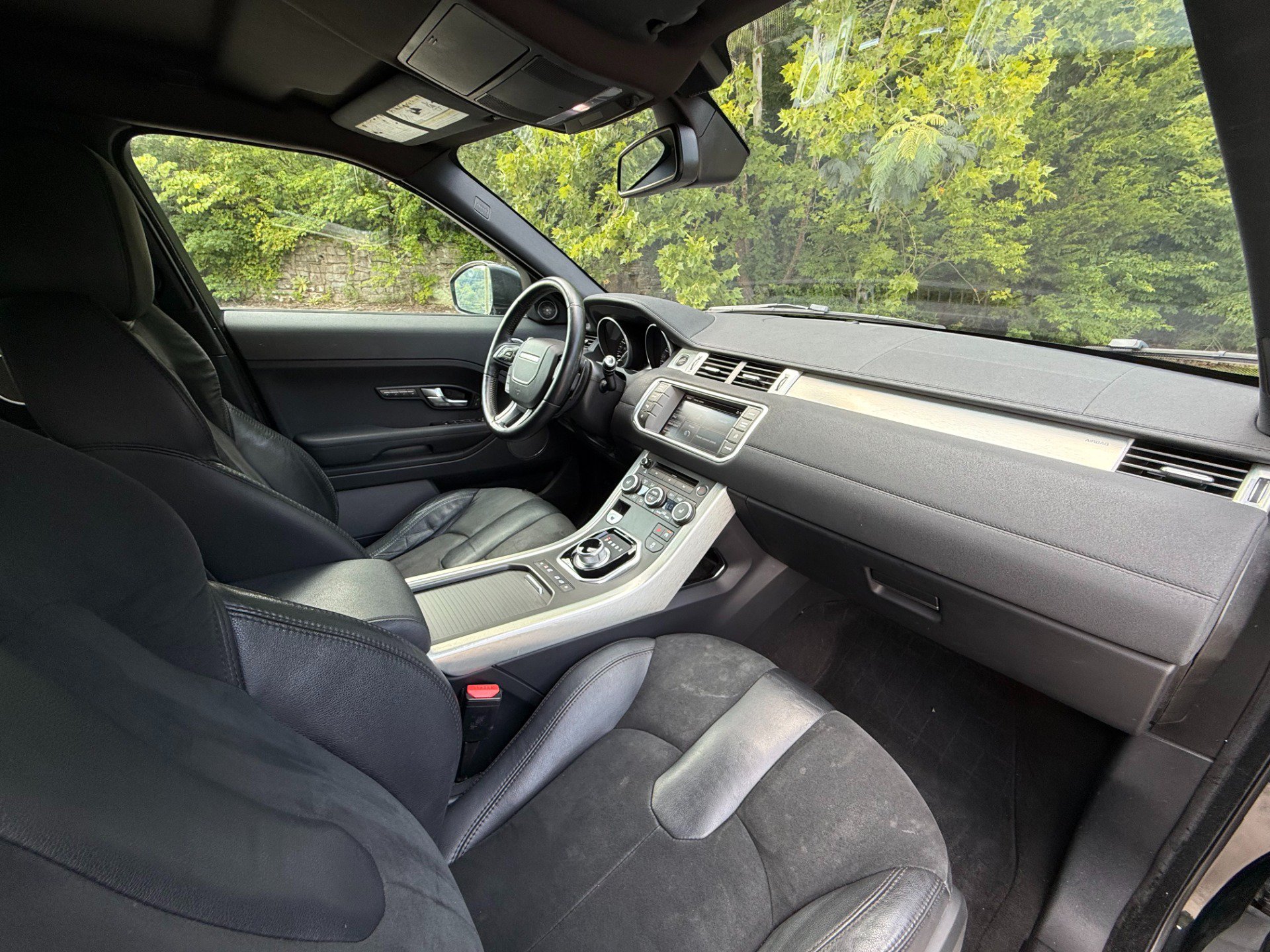 Used 2014 Land Rover Range Rover Evoque Pure AWD/4WD image 17