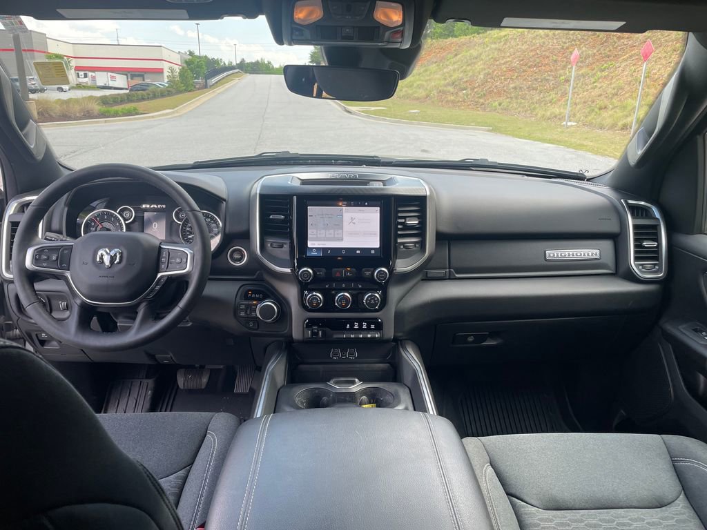 Used 2025 RAM 1500 Big Horn AWD/4WD image 24