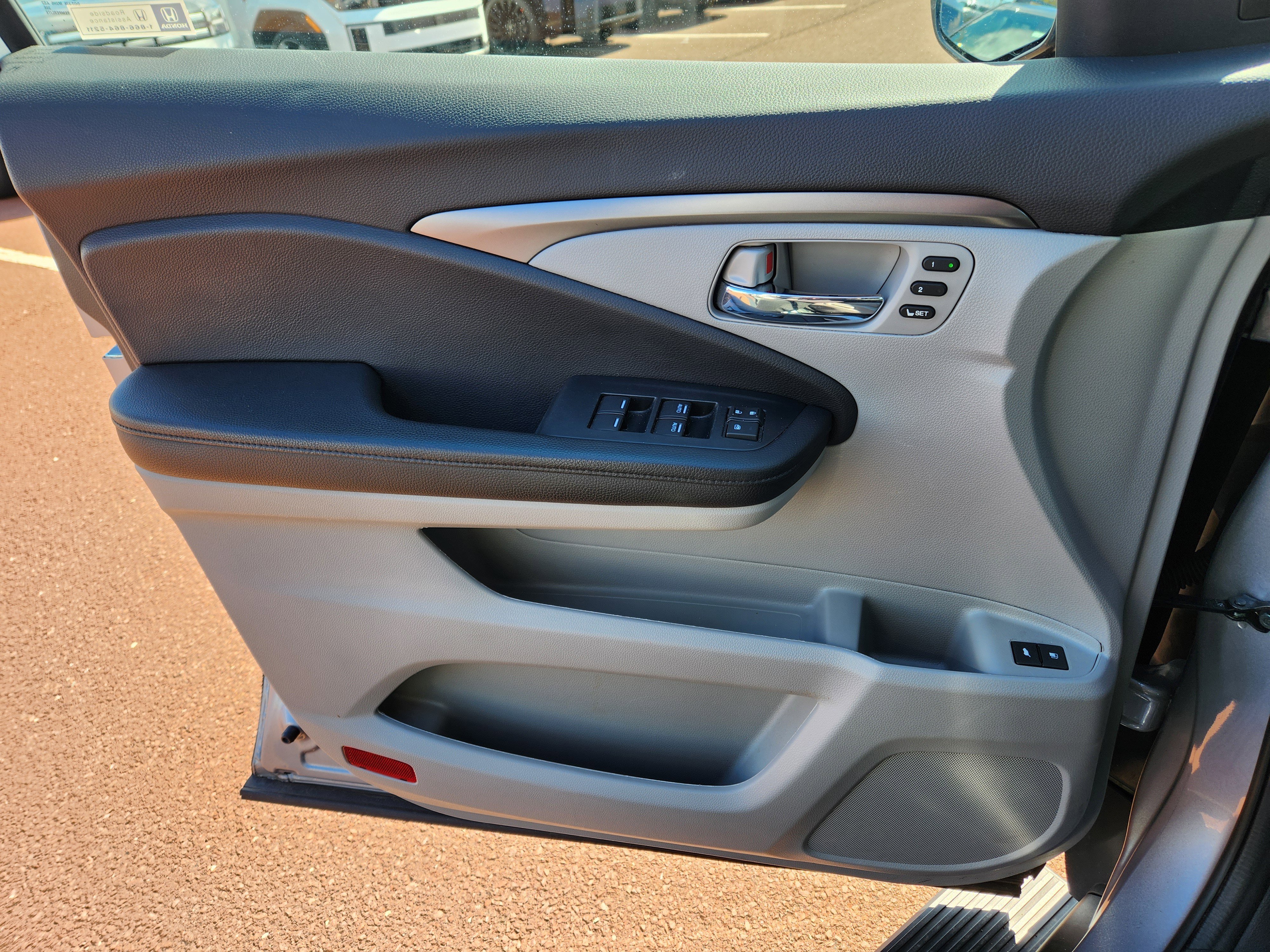 Used 2022 Honda Pilot Special Edition image 25