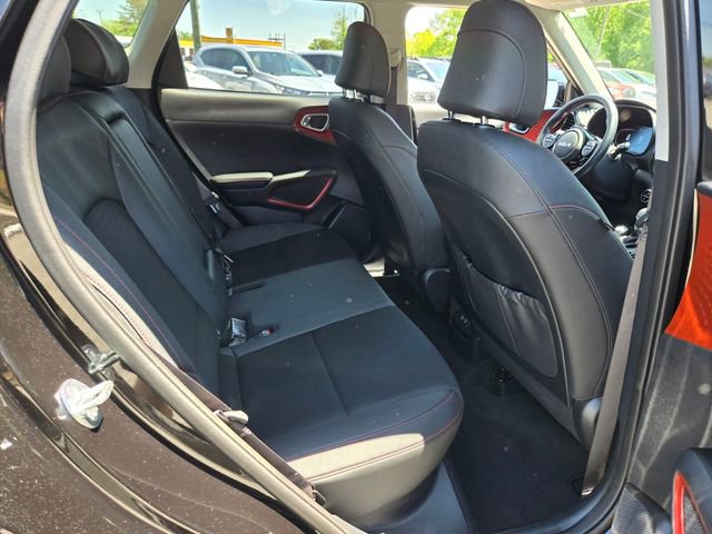 Used 2025 Kia Soul GT-Line w/ GT-Line Technology Package FWD image 18