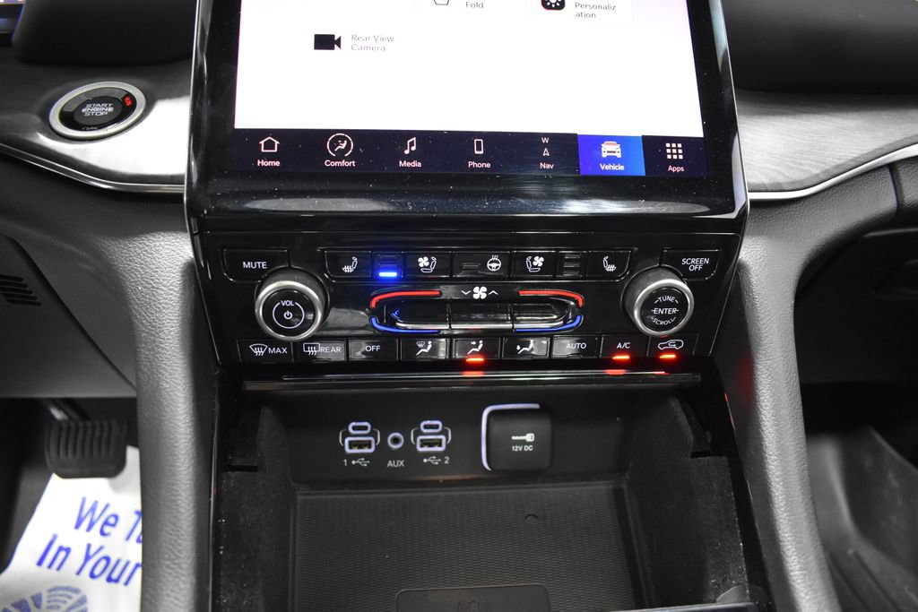 Used 2021 Jeep Grand Cherokee L Overland w/ Luxury Tech Group IV AWD/4WD image 22