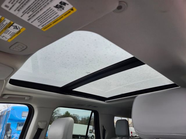 Certified 2025 Ford Expedition Max Platinum image 22