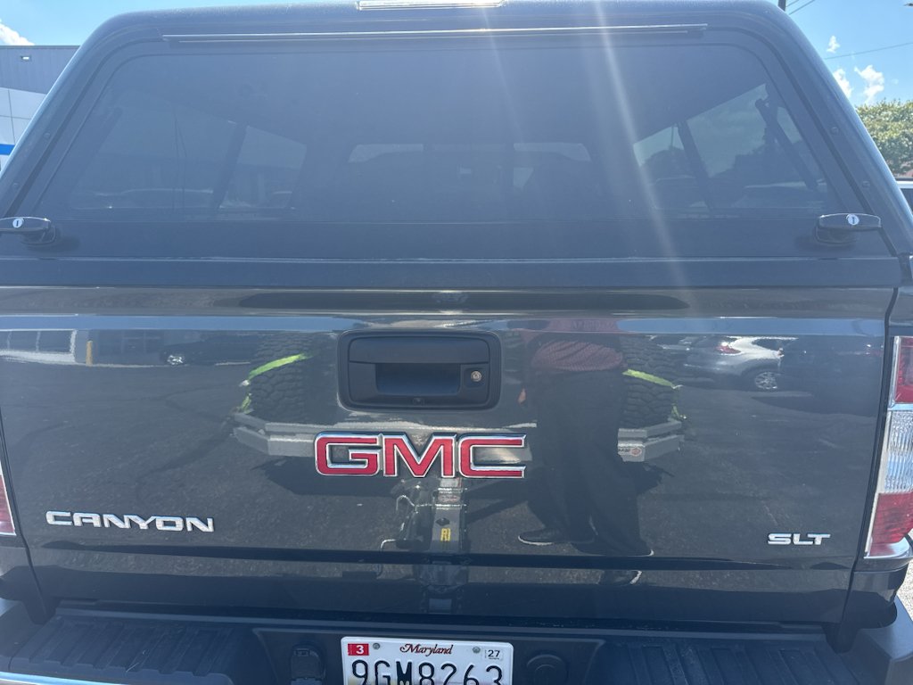Used 2016 GMC Canyon SLT w/ Driver Alert Package AWD/4WD image 4