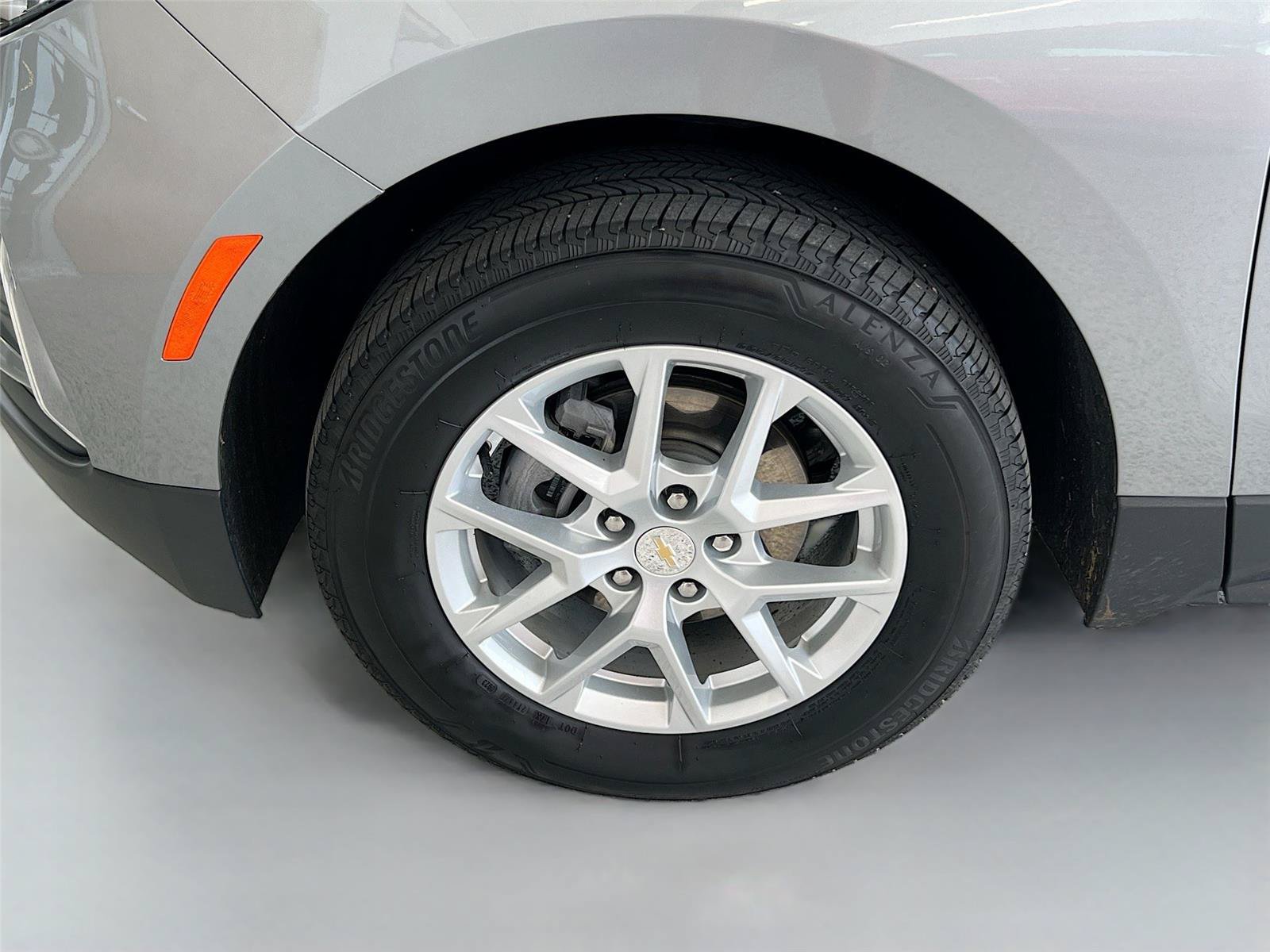 Used 2023 Chevrolet Equinox LT AWD/4WD image 28