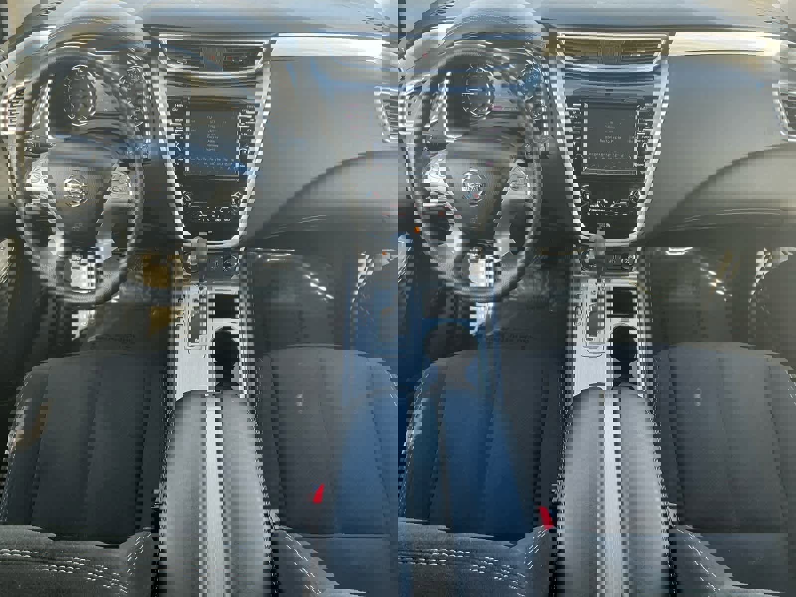 Used 2018 Nissan Murano S image 9