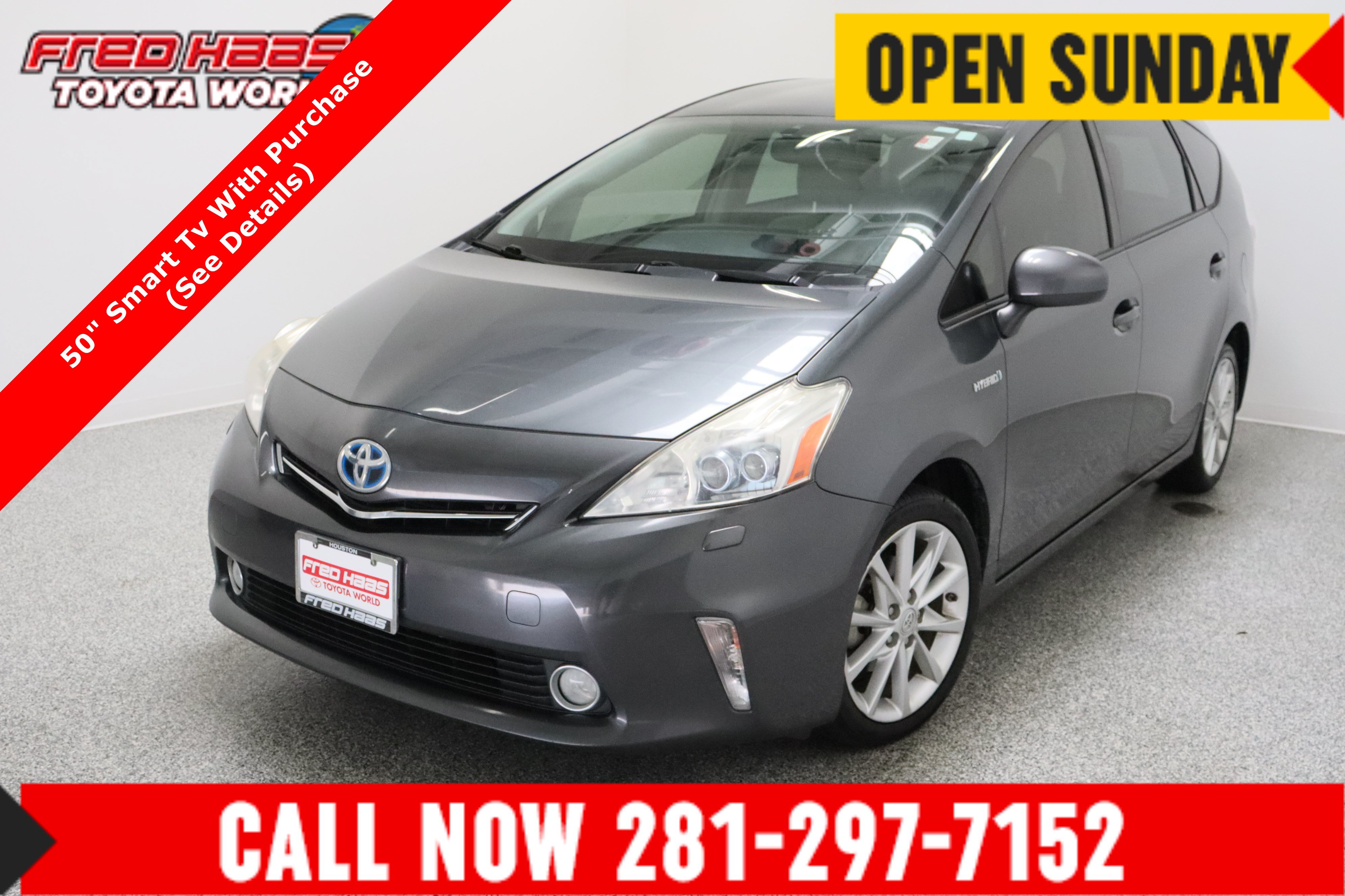 Used 2013 Toyota Prius V Five FWD image 1