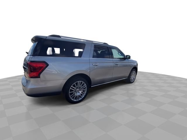 Used 2024 Ford Expedition Max Limited AWD/4WD image 2