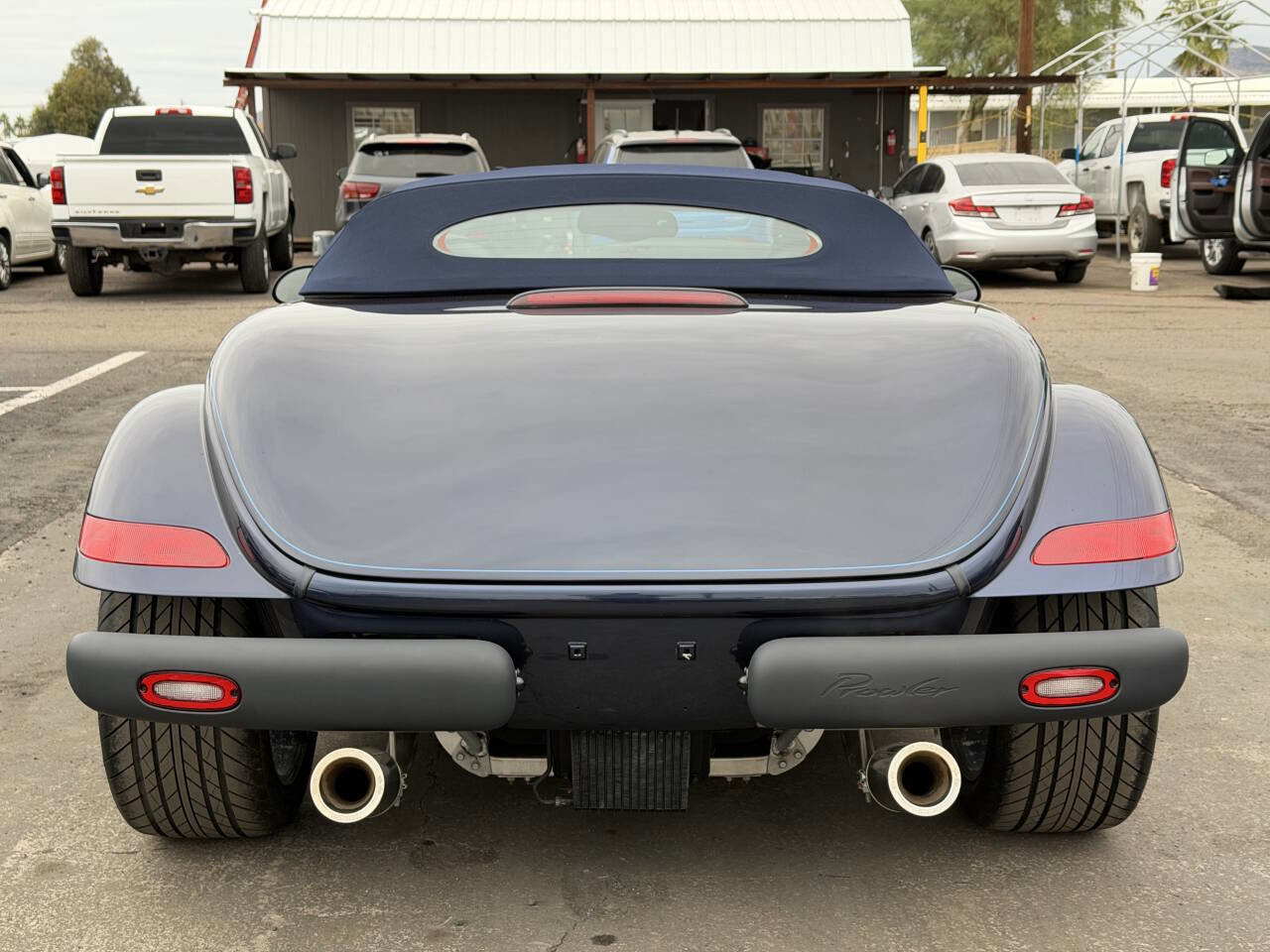 Used 2001 Chrysler Prowler image 10