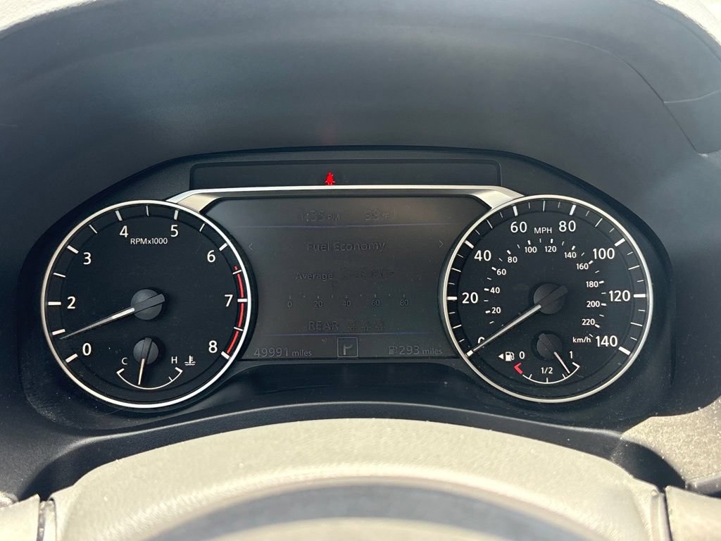 Used 2025 Nissan Altima 2.5 SV FWD image 19