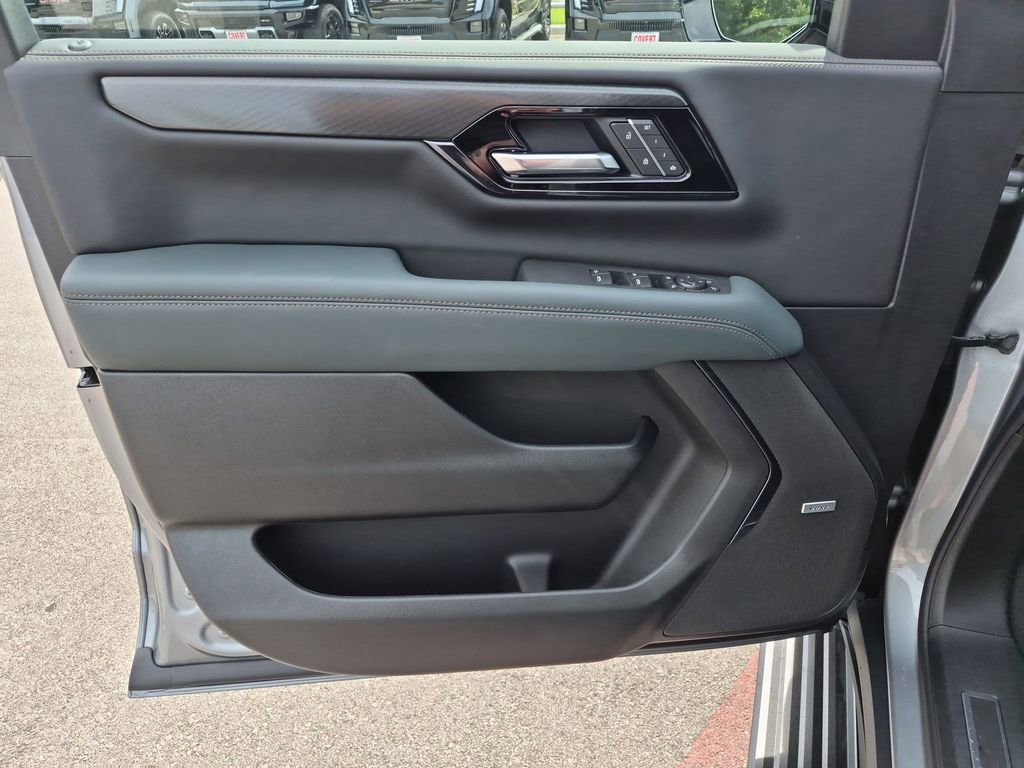 New 2026 GMC Yukon XL AT4 w/ AT4 Premium Package AWD/4WD image 19