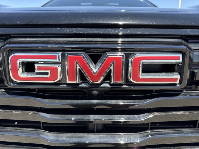 Used 2025 GMC Terrain Elevation w/ Elevation Premium Package FWD image 32