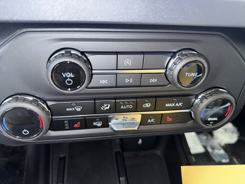 New 2025 Ford Bronco Big Bend image 12