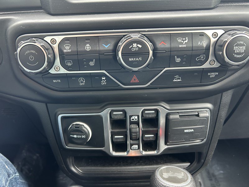 Used 2023 Jeep Wrangler Unlimited Sport AWD/4WD image 23
