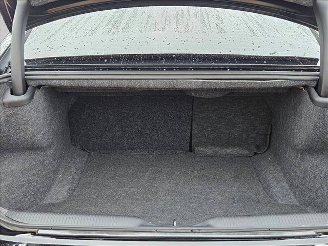 Used 2023 Dodge Charger R/T w/ Blacktop Package RWD image 6