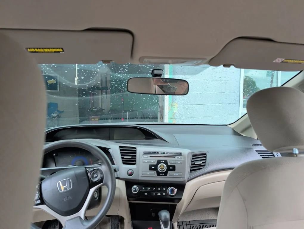 Used 2012 Honda Civic LX image 5