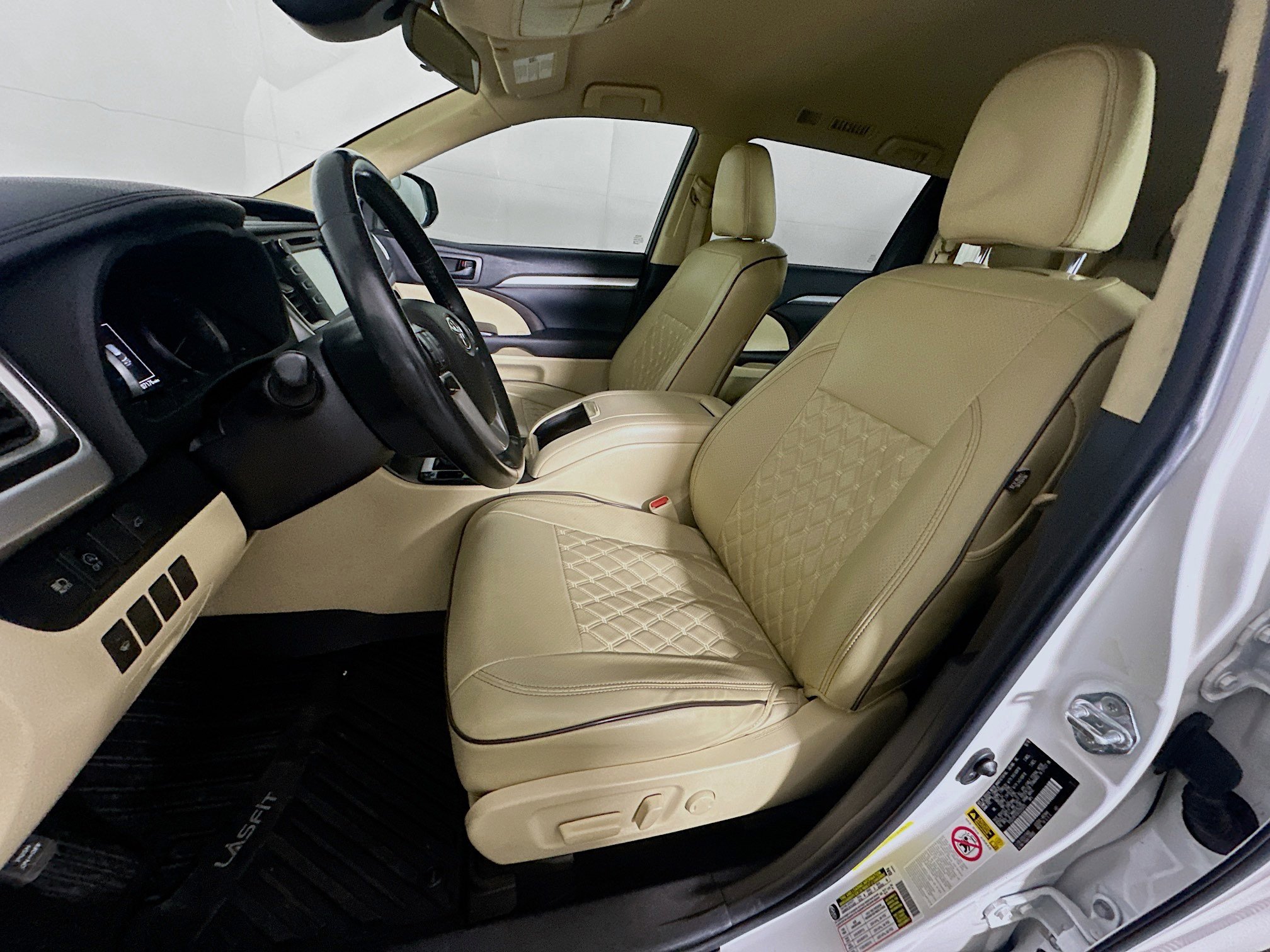 Used 2019 Toyota Highlander Plus image 13