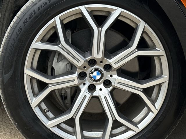 Used 2020 BMW X7 xDrive40i w/ Premium Package AWD/4WD image 11