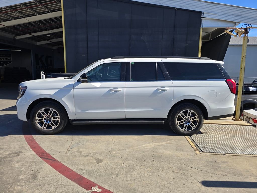 Used 2025 Ford Expedition Max Active image 6