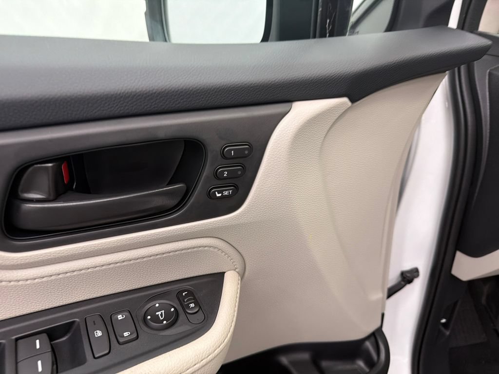 New 2027 Honda Odyssey EX-L image 12