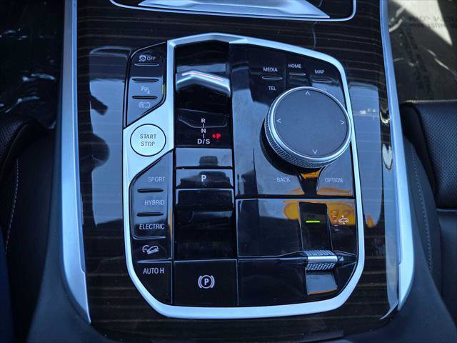Used 2025 BMW X5 xDrive50e image 34
