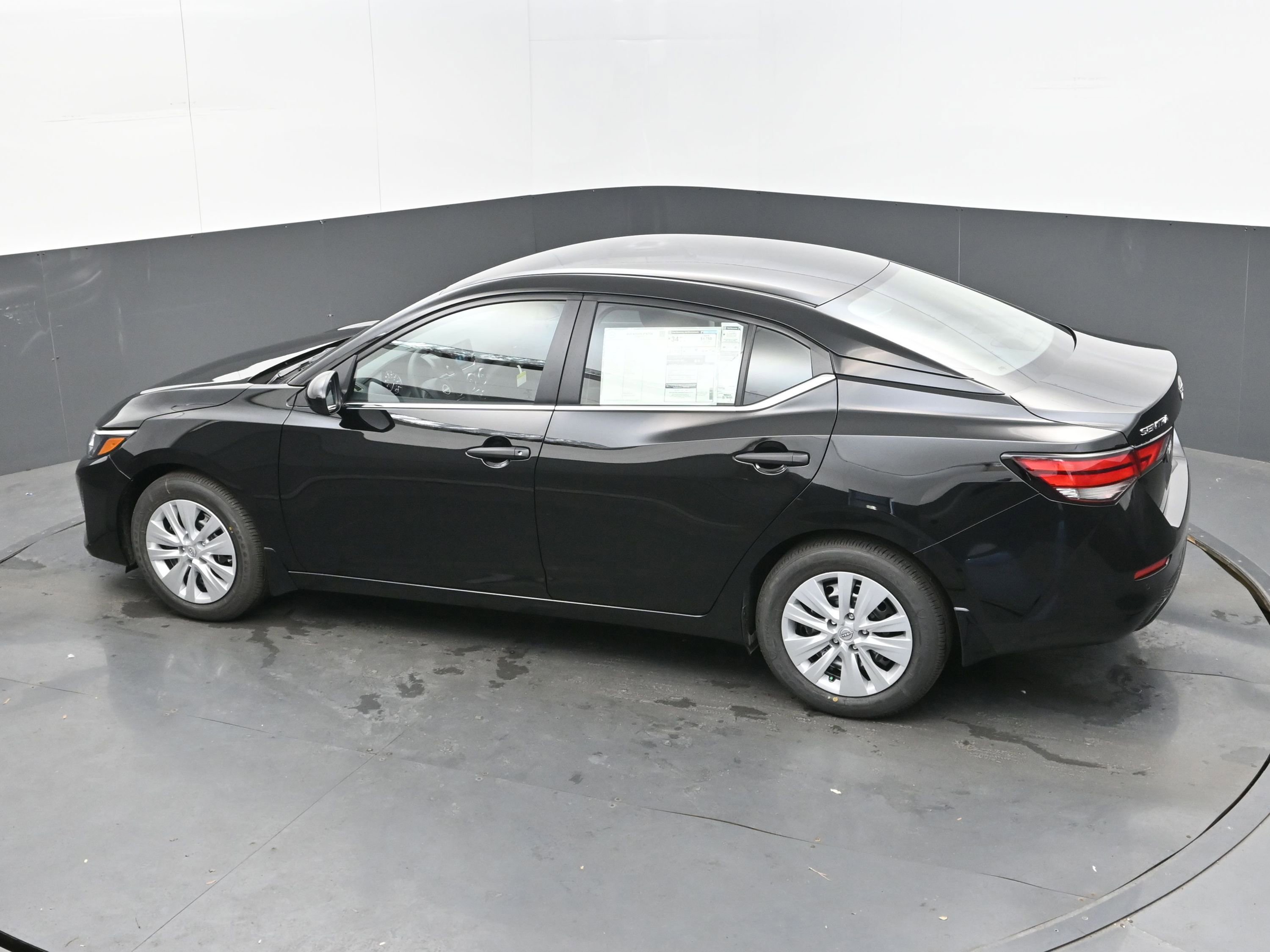 New 2025 Nissan Sentra S image 34