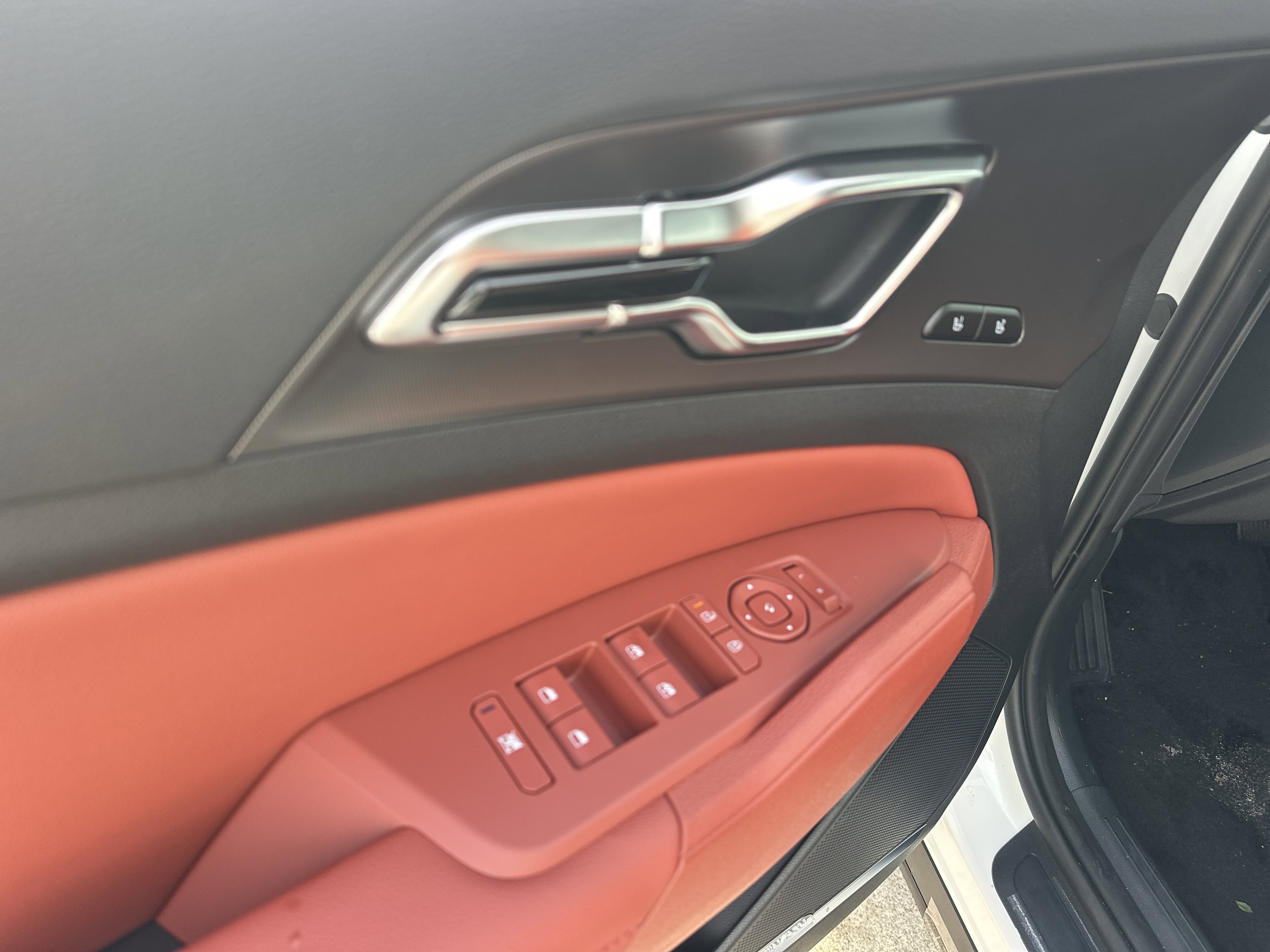 New 2026 Kia Sportage SX Prestige image 18
