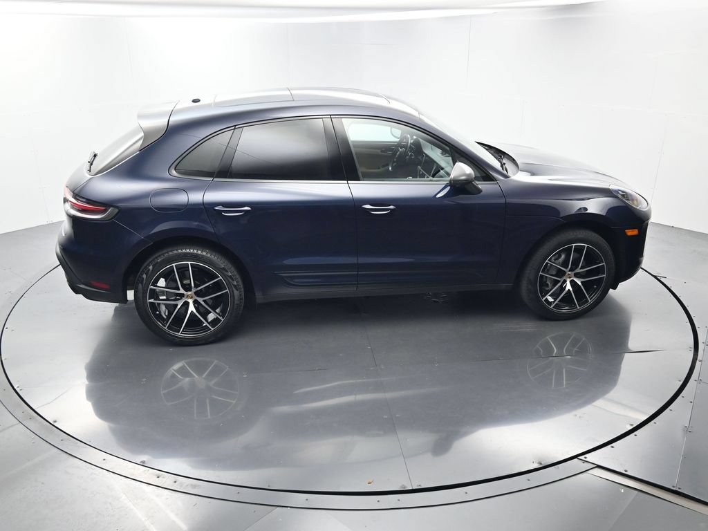 Certified 2023 Porsche Macan Turbo AWD/4WD image 38