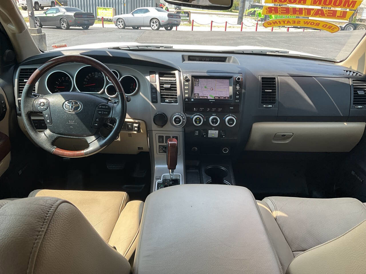 Used 2013 Toyota Sequoia Platinum image 9