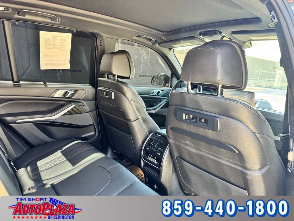 Used 2022 BMW X5 M50i w/ Executive Package image 38