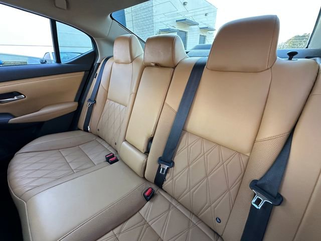 Used 2021 Nissan Sentra SV w/ SV Premium Package image 32