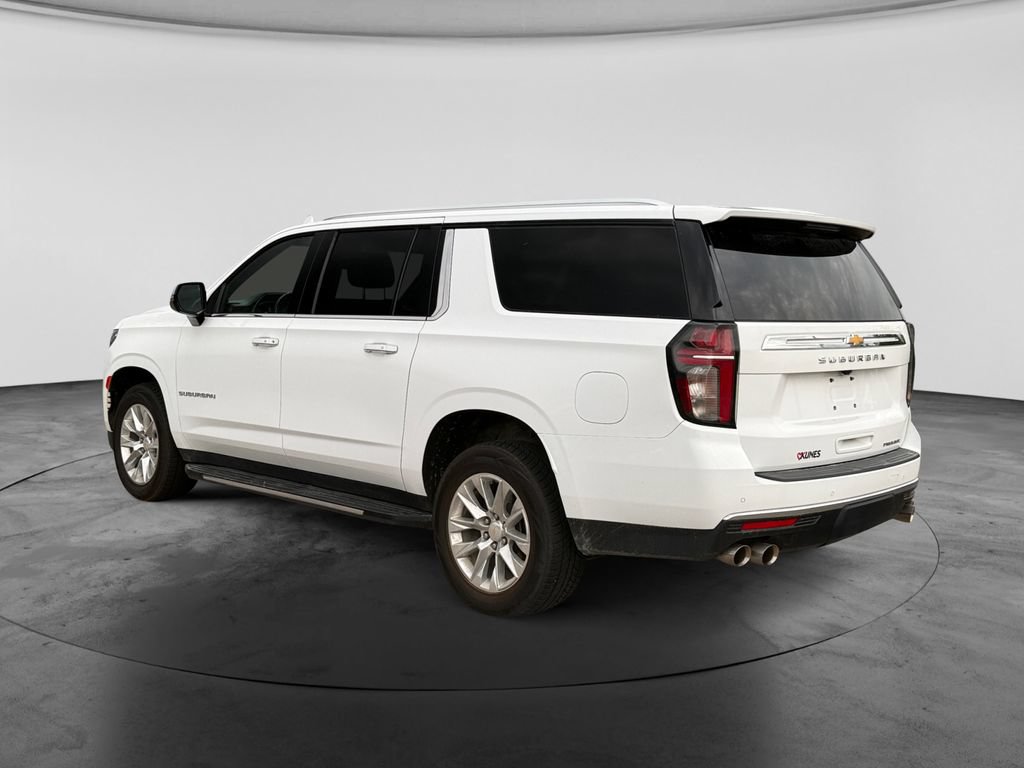 Used 2023 Chevrolet Suburban Premier AWD/4WD image 8