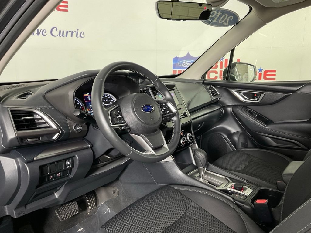 Used 2019 Subaru Forester Premium AWD/4WD image 13