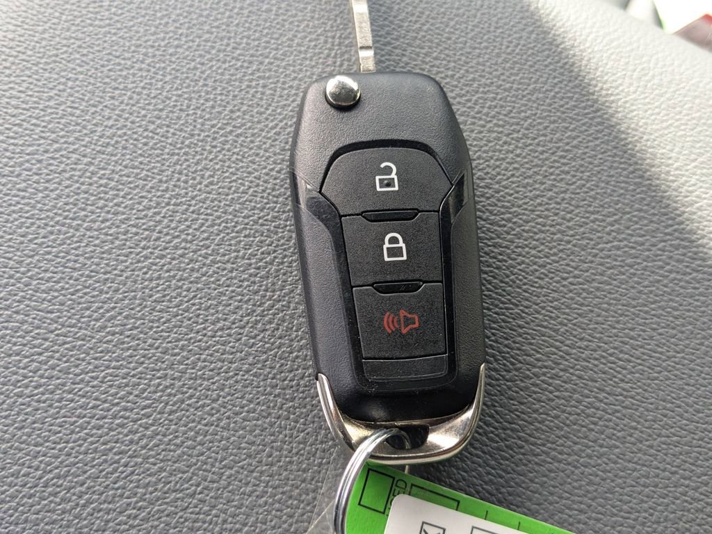 Used 2025 Ford F350 XL image 24