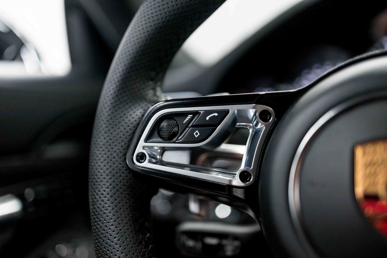 Used 2019 Porsche 911 Turbo S AWD/4WD image 80