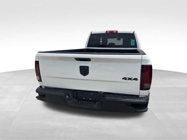 Used 2024 RAM 1500 Warlock AWD/4WD image 16