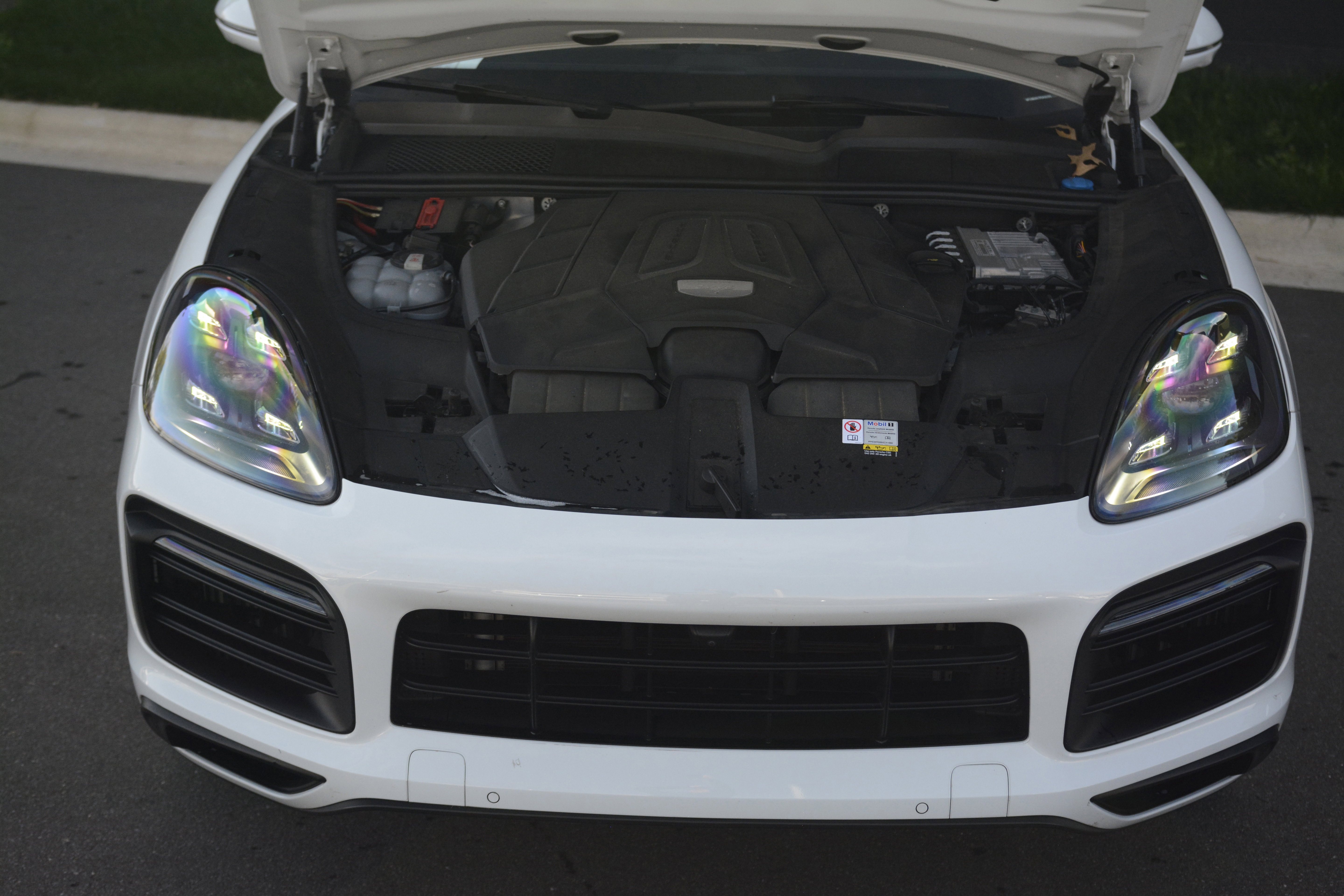 Certified 2023 Porsche Cayenne S Platinum image 37
