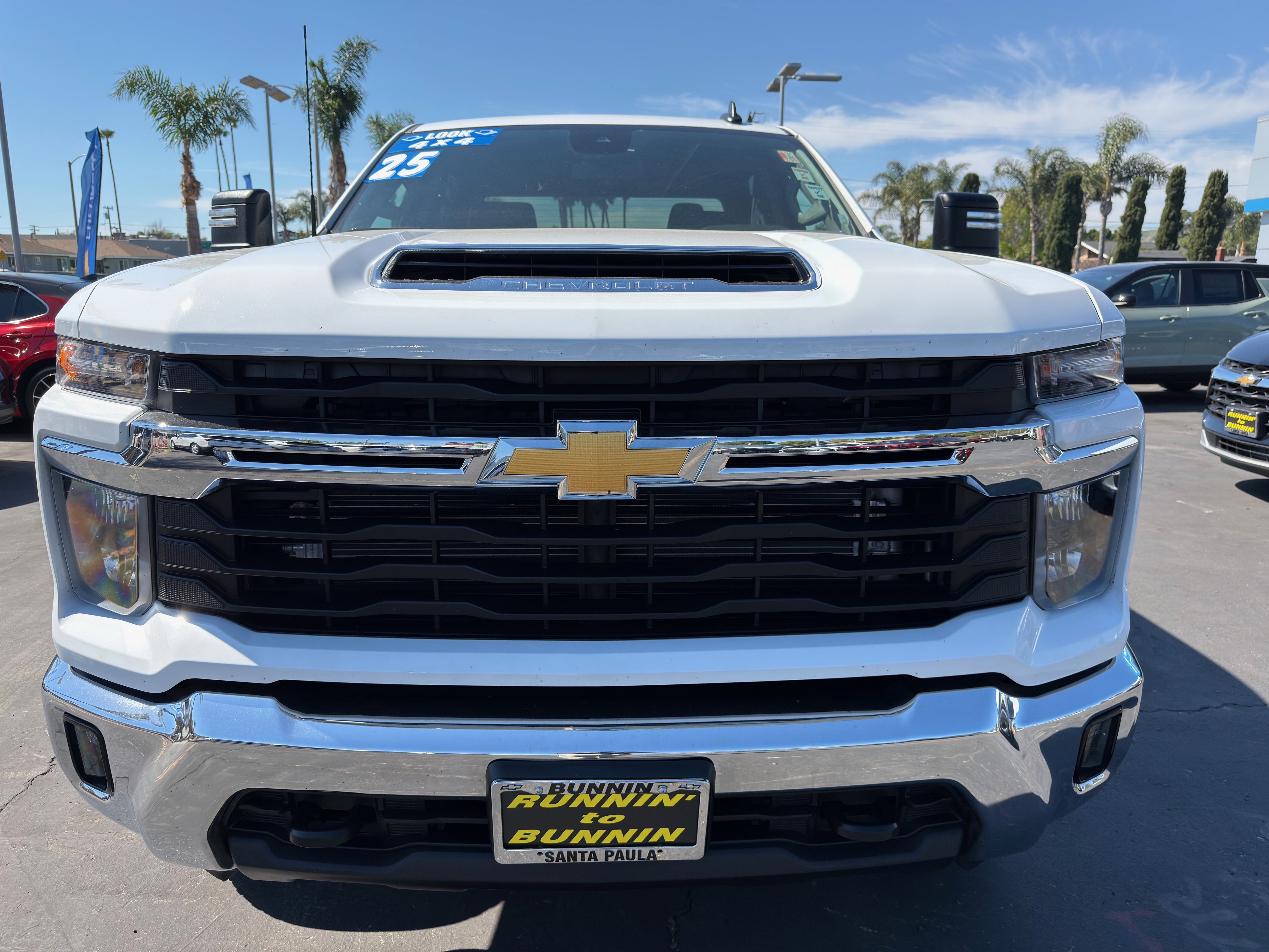 Used 2025 Chevrolet Silverado 2500 LT w/ Convenience Package image 53