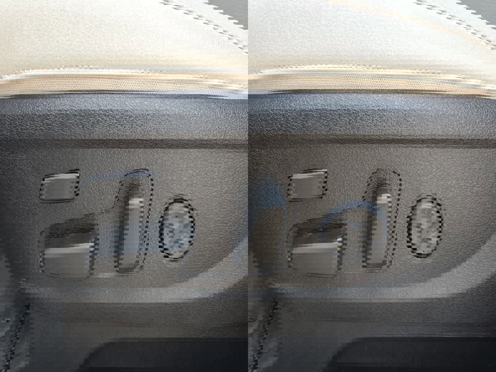 Certified 2025 Kia Telluride SX AWD/4WD image 15