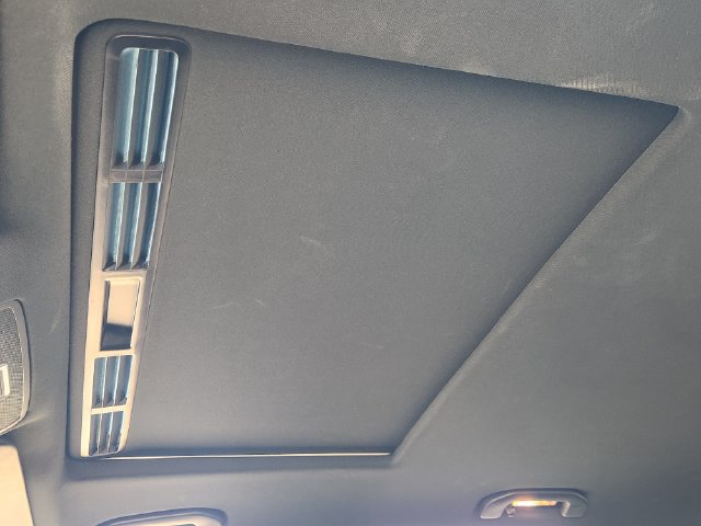 Used 2018 Mercedes-Benz GLE 350 image 19