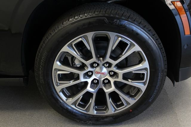 New 2026 GMC Yukon Denali AWD/4WD image 5