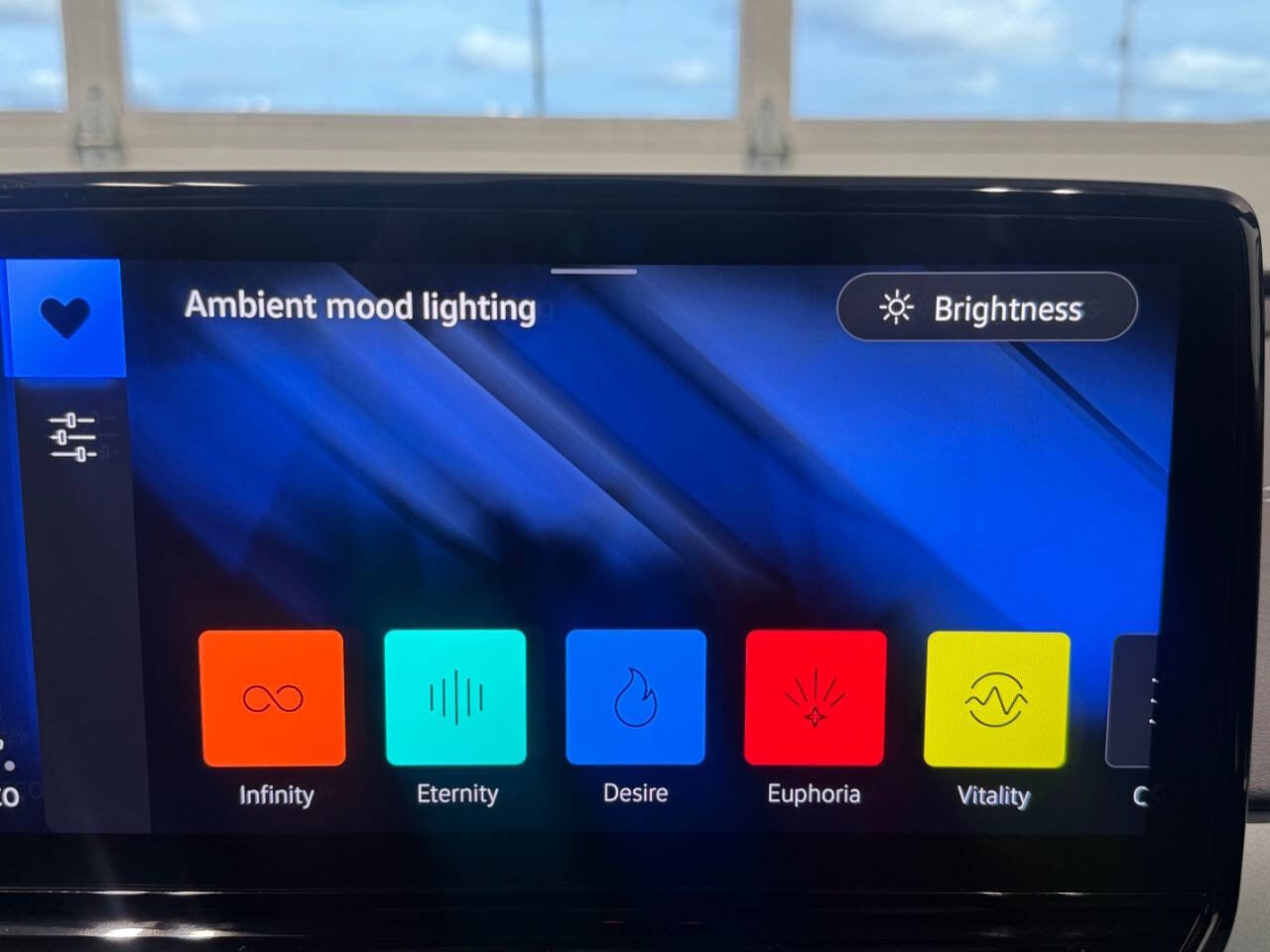 Used 2023 Volkswagen ID.4 S image 43