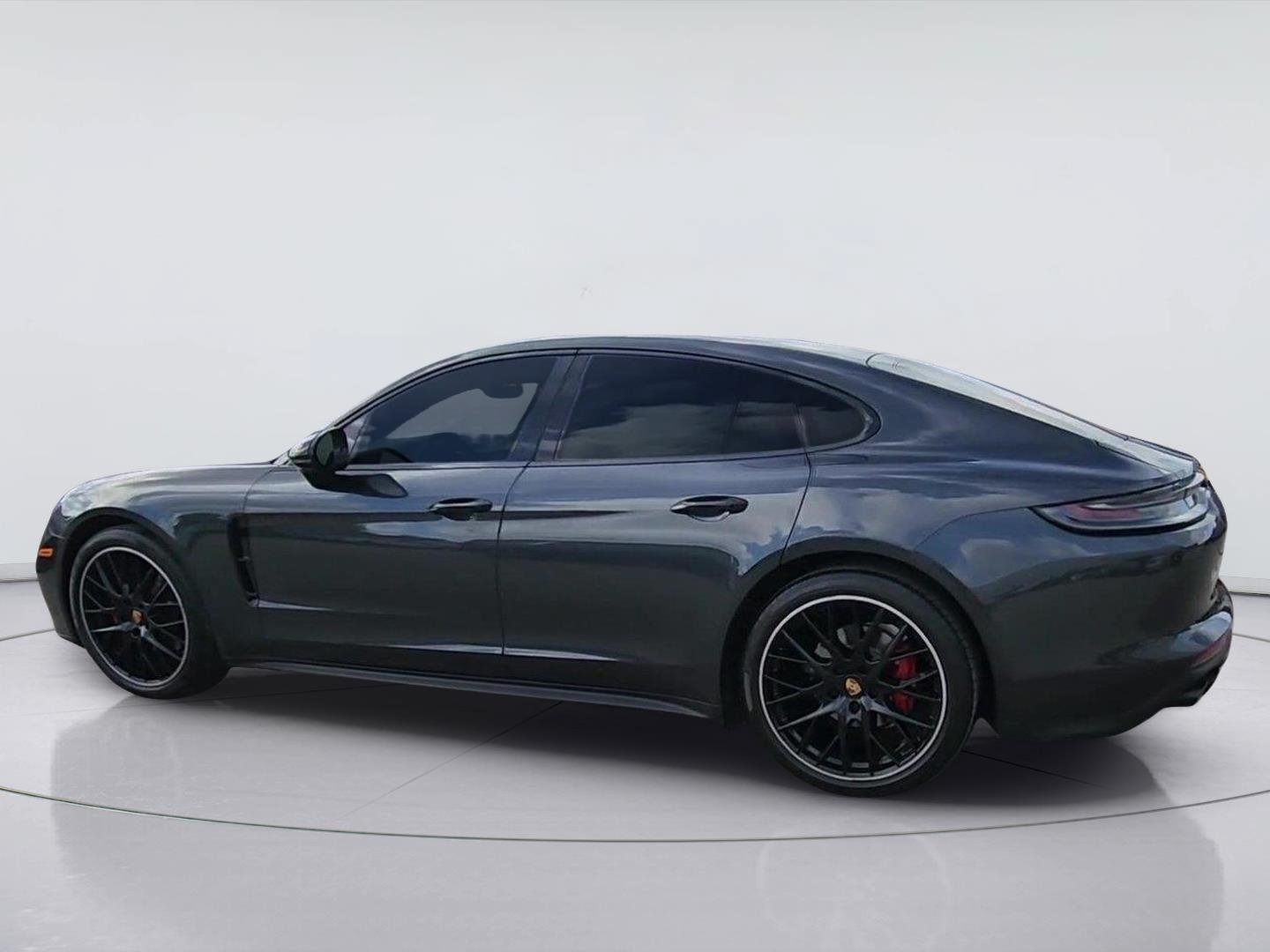 Used 2023 Porsche Panamera Platinum Edition RWD image 6