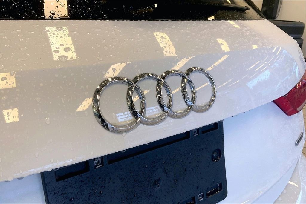 Certified 2024 Audi Q3 2.0T Premium image 33