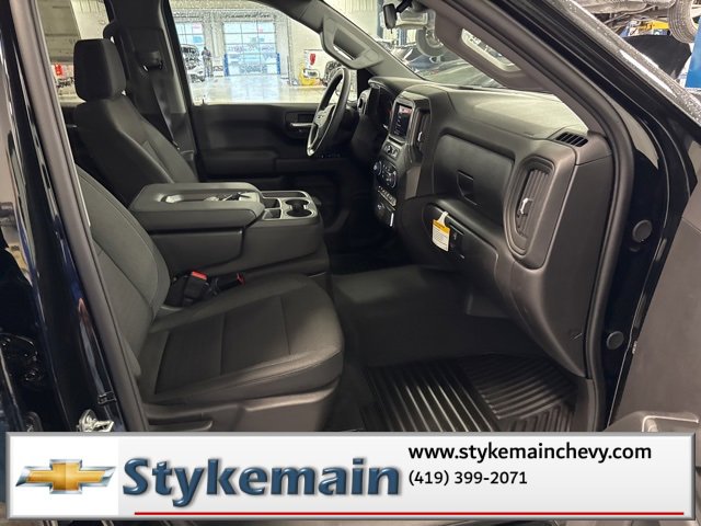 New 2026 Chevrolet Silverado 1500 Custom Trail Boss w/ Turbomax Blackout Package image 16
