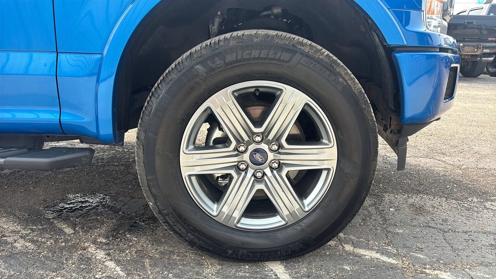 Used 2019 Ford F150 XLT w/ Equipment Group 302A Luxury AWD/4WD image 10