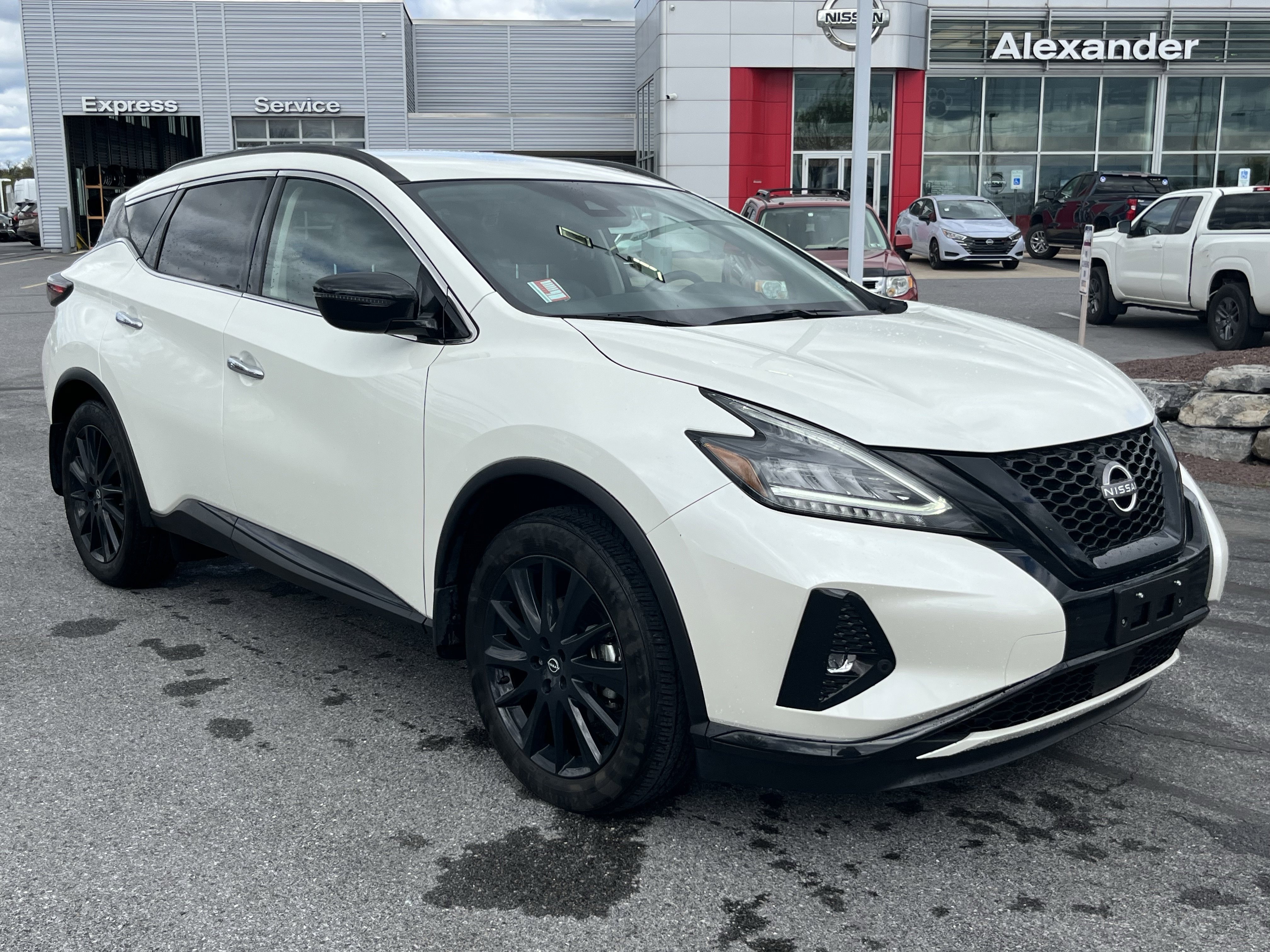 Used 2024 Nissan Murano SV w/ SV Midnight Edition Package