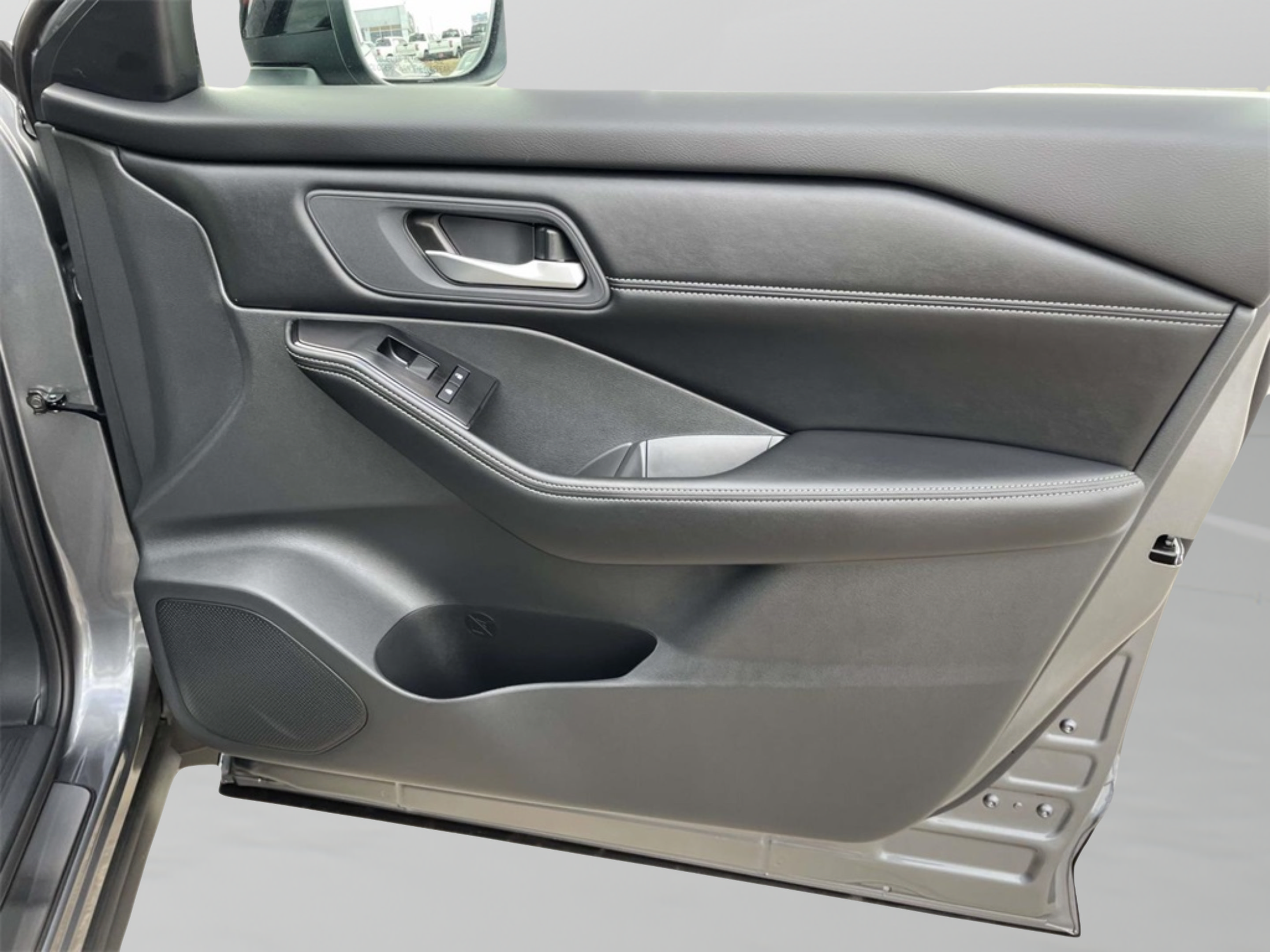 New 2026 Nissan Rogue Dark Armor AWD/4WD image 16