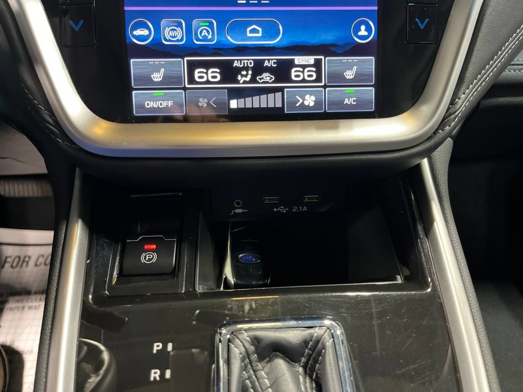 Used 2022 Subaru Outback Limited AWD/4WD image 30
