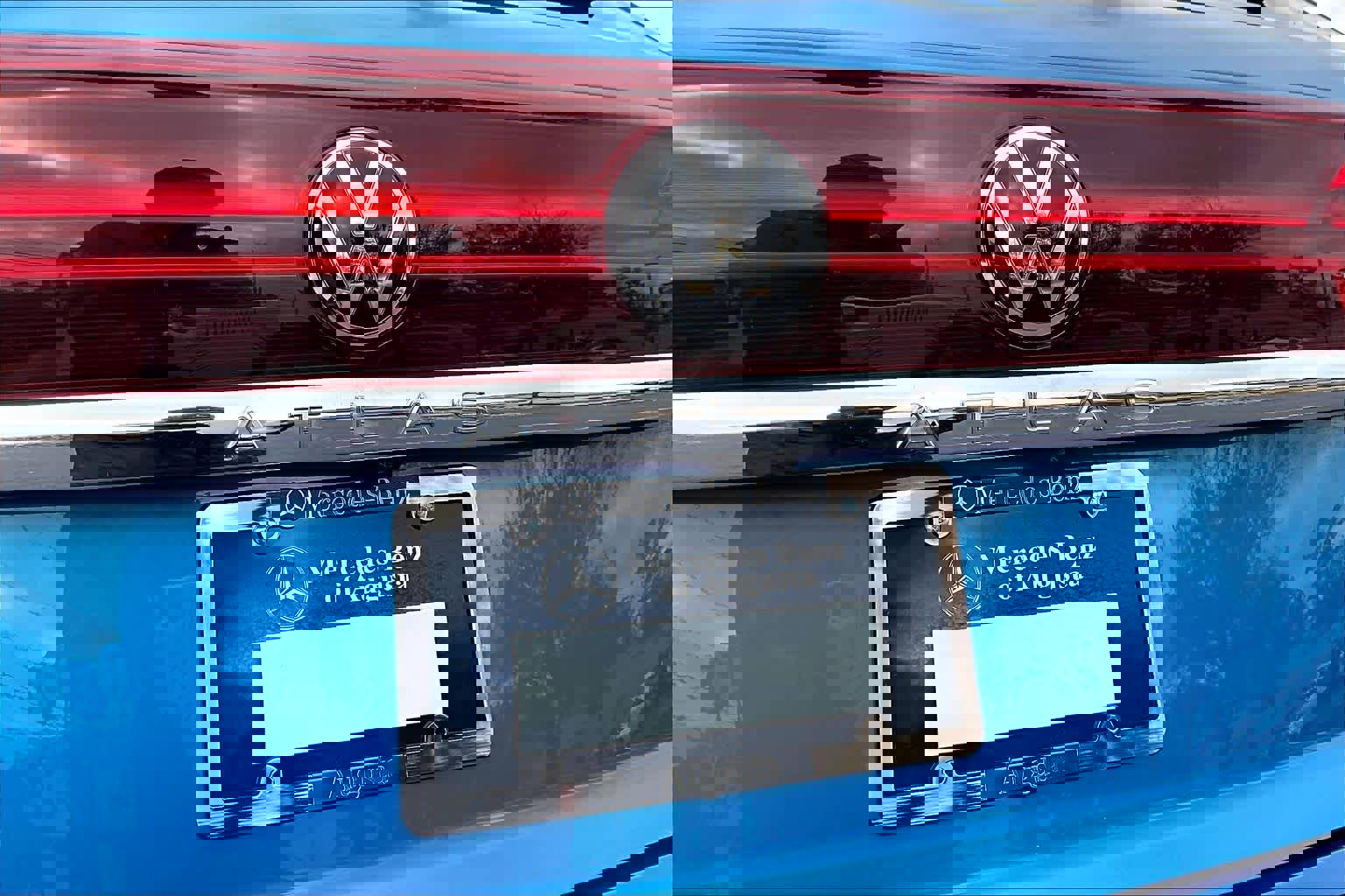 Used 2024 Volkswagen Atlas Cross Sport SE image 9