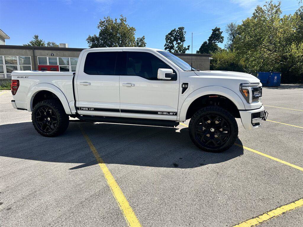 Used 2025 Ford F150 Lariat w/ Equipment Group 502A High AWD/4WD image 4